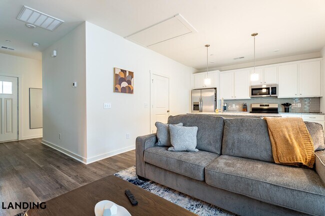 Foto del edificio - 3164 Mulberry Blvd