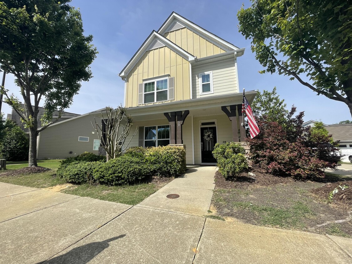 Primary Photo - 59 Heathwood Dr