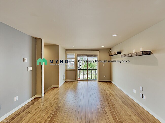 Foto del edificio - 5024 Delridge Way SW