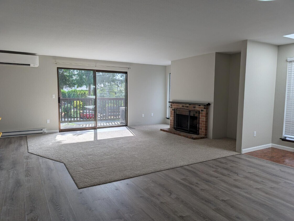 Foto principal - 5009 81st Pl SW