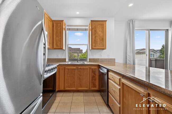 Foto del edificio - 1040 Campoy St