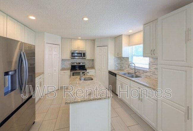 Foto del edificio - 5430 Shady Pine St S