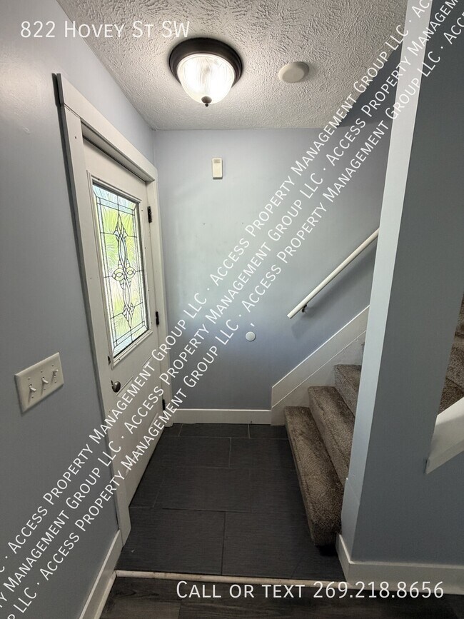 Foto del edificio - 822 Hovey St SW