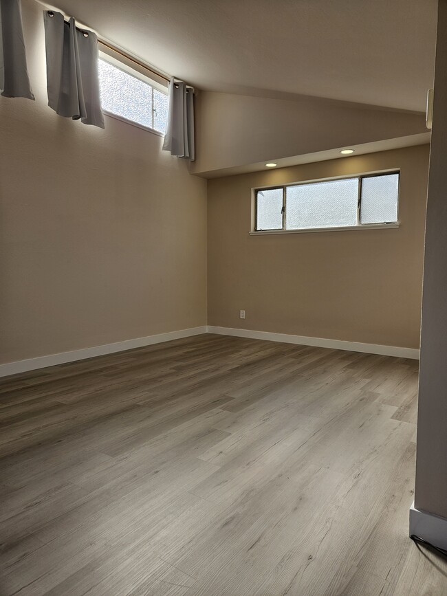 Foto del edificio - 1312 Solano Ave