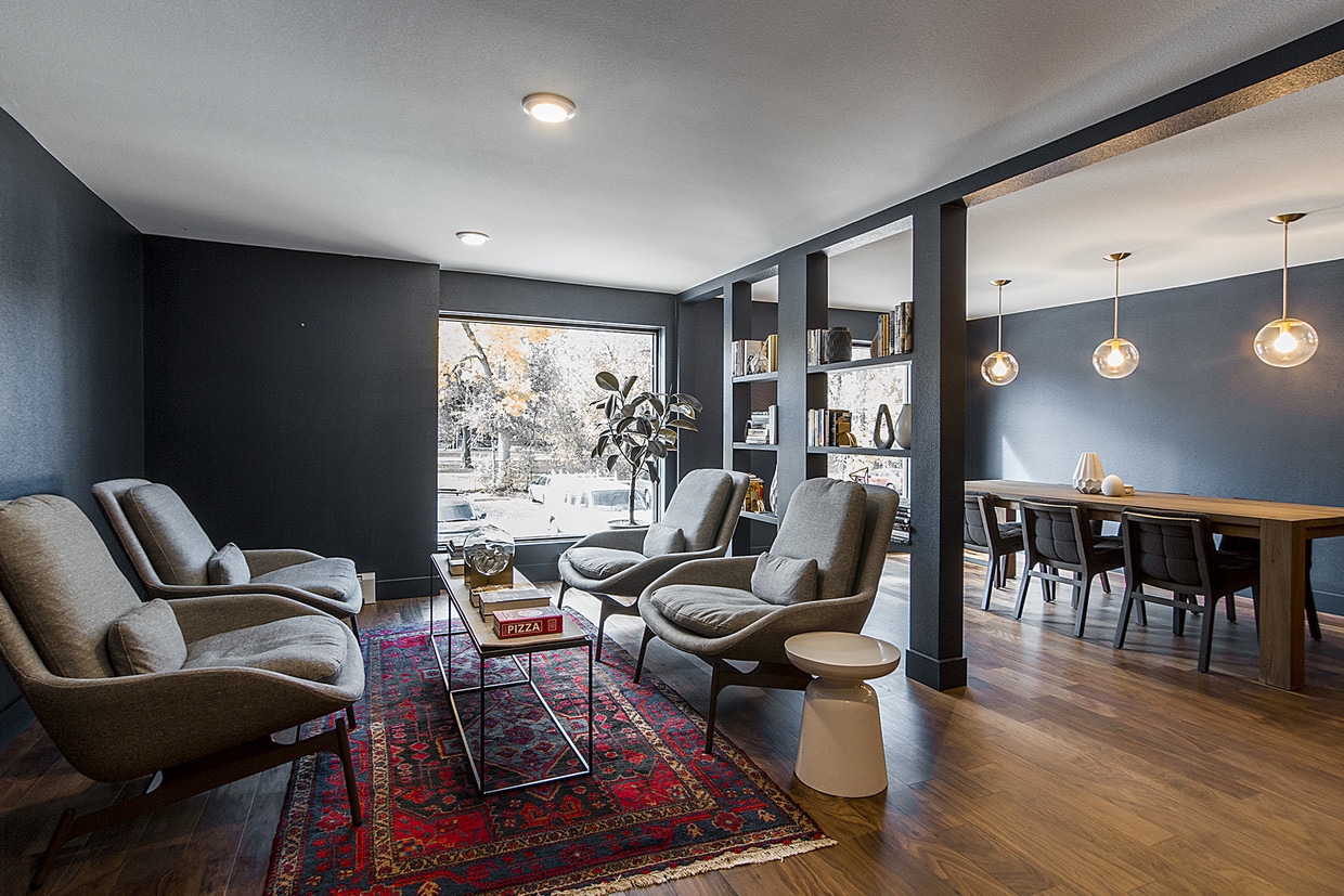 2121 Canyon - 2121 Canyon