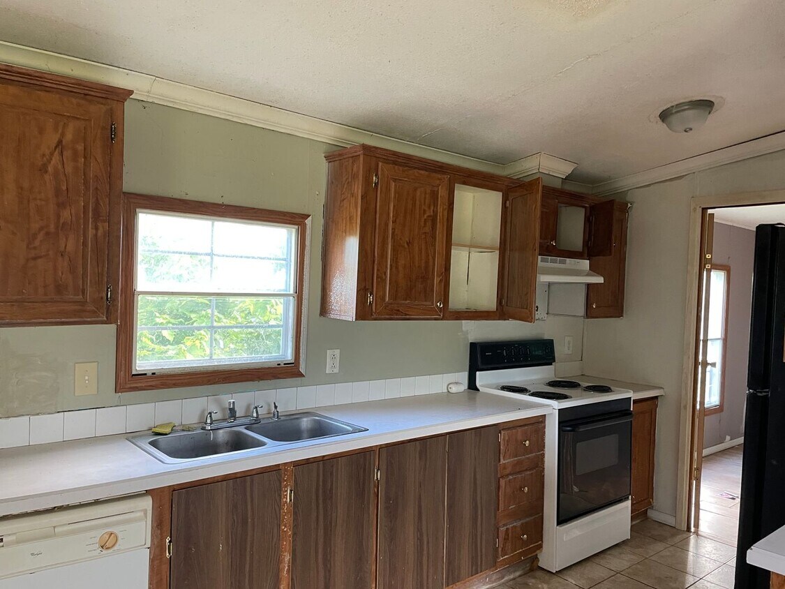 Foto principal - 3 Bed, 2 Bath, 1,280 sq ft singlewide mobi...