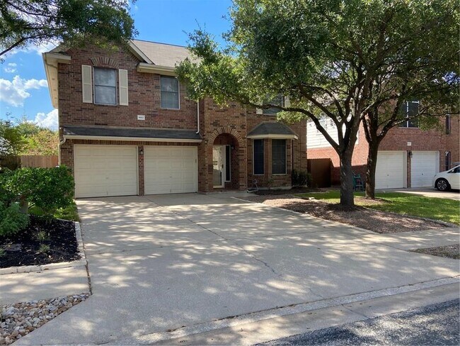 Foto del edificio - 8811 Glen Canyon Dr