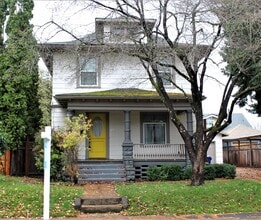 Building Photo - 1635 N Church St