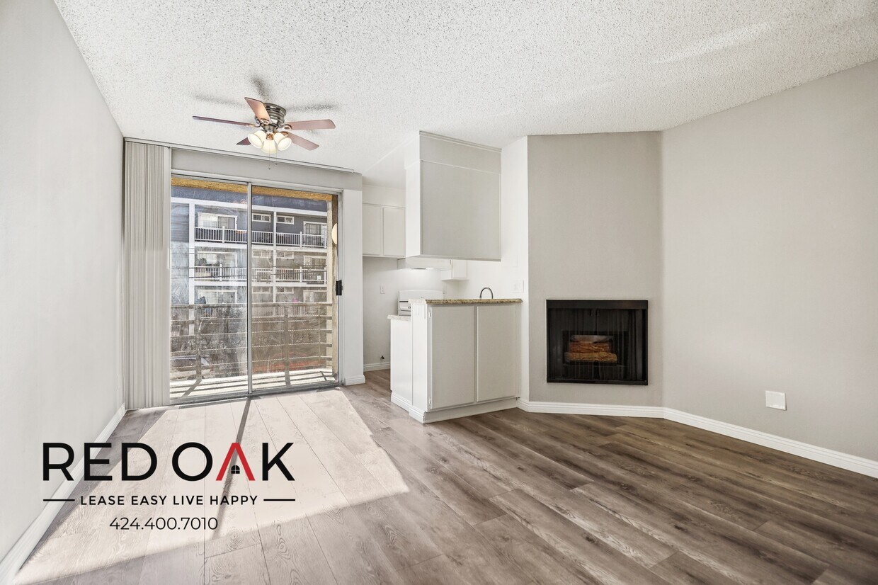 Primary Photo - Don't Miss This 2 Week Free Move-in Specia...