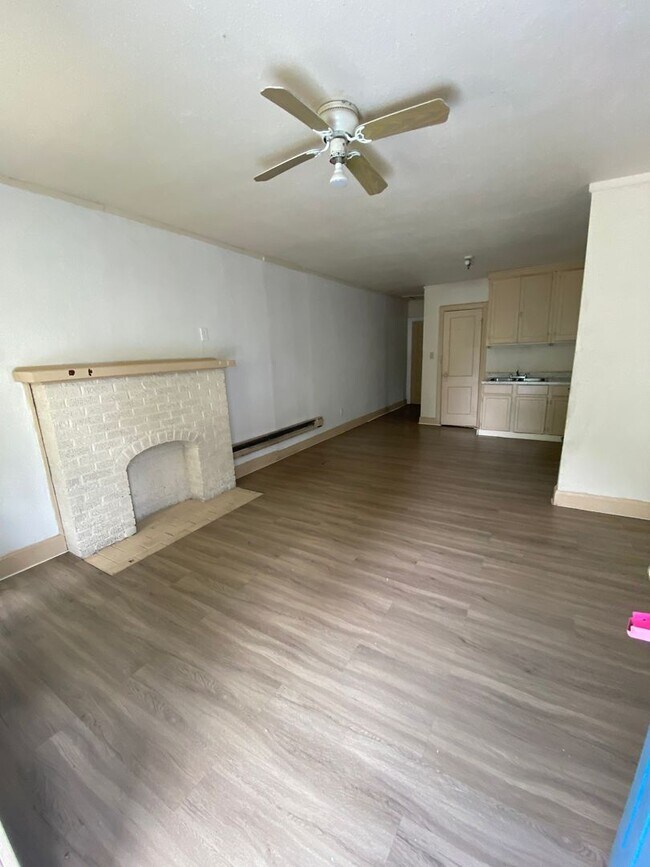 Foto del edificio - 1909/1911 SOUTH H STREET