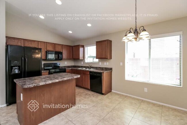 Foto del edificio - 28940 N Coal Ave