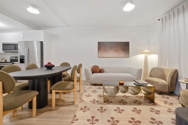 Building Photo - 40 NW 15th Ave