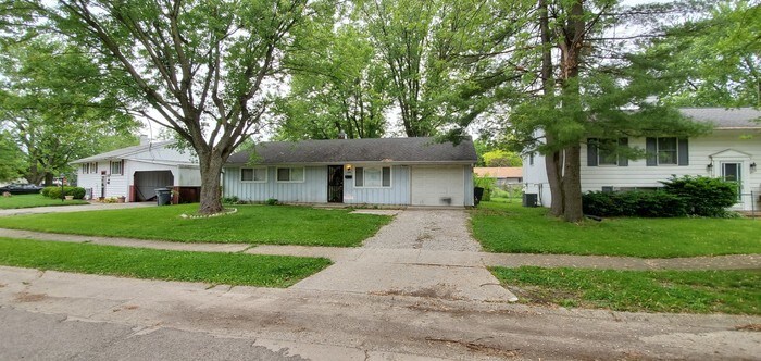 Primary Photo - 3544 Macarthur Ln