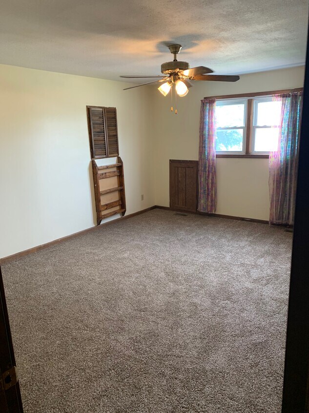 Large 2nd Bedroom - 3415 W 24th Street