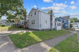 Building Photo - 148 W Cayuga St