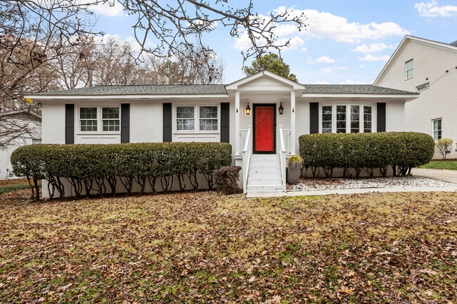 Foto del edificio - 301 Latimer Rd