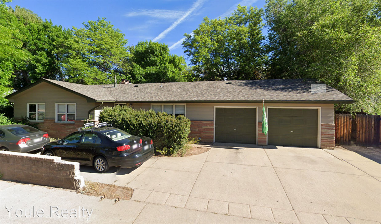 Foto principal - 6 br, 5 bath House - 1020 W Prospect Rd