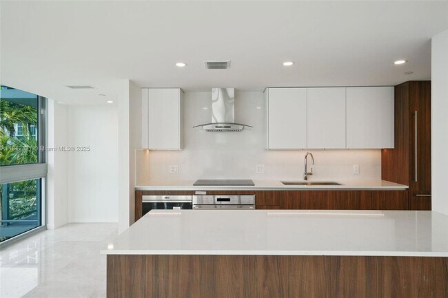 Foto del edificio - 1500 Bay Rd