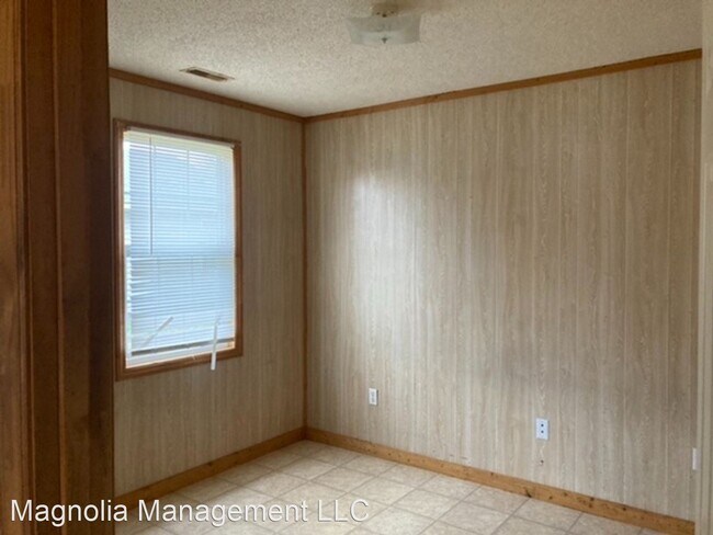 Building Photo - 2 br, 1 bath House - 619 Alexander Ave.