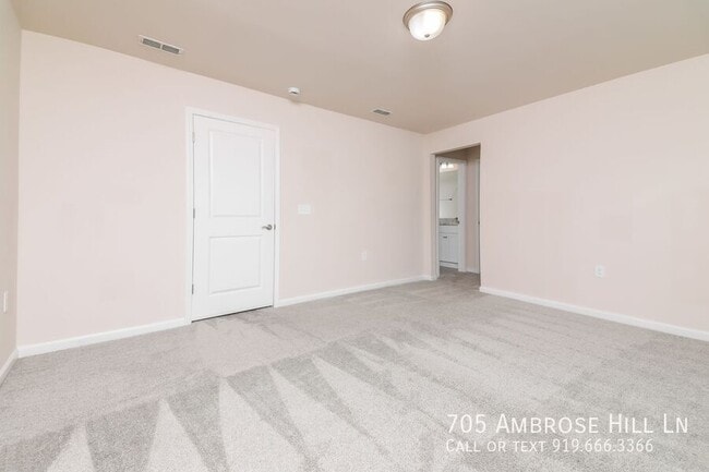Building Photo - 705 Ambrose Hl Ln