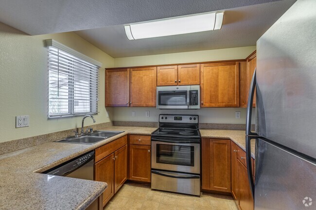 2 BR, 2 BA (Geneva) - 994 SF - Borgata Condominiums