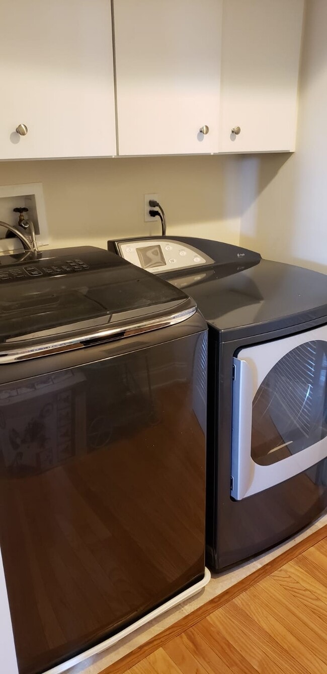 492 Hancock St, Rahway, NJ 07065 Townhome Rentals in Rahway NJ