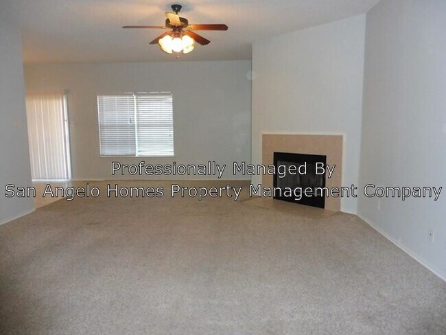 Building Photo - 1320 Joseph Ln