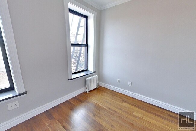 Foto del edificio - Tenth Avenue