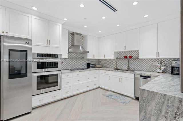 Foto principal - 6900 Bay Dr