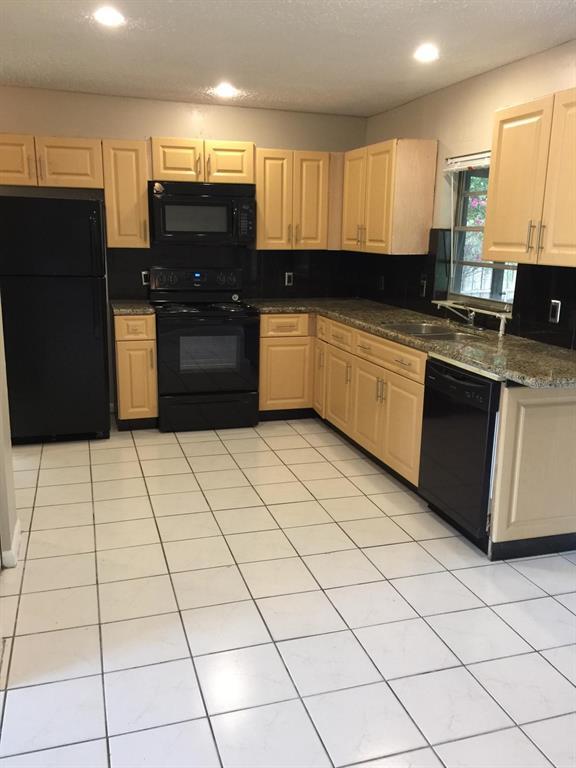 Foto del edificio - 2003 Paladin Ct