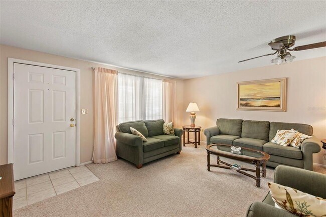 Building Photo - 105 Algiers Dr