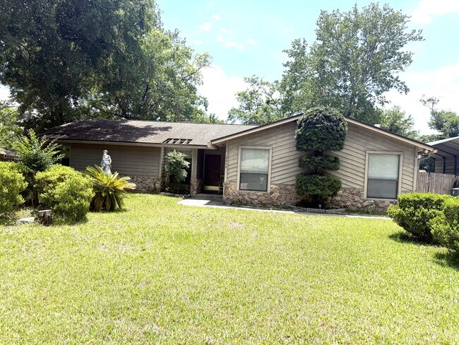 Building Photo - 3956 Cedar Cove Ln
