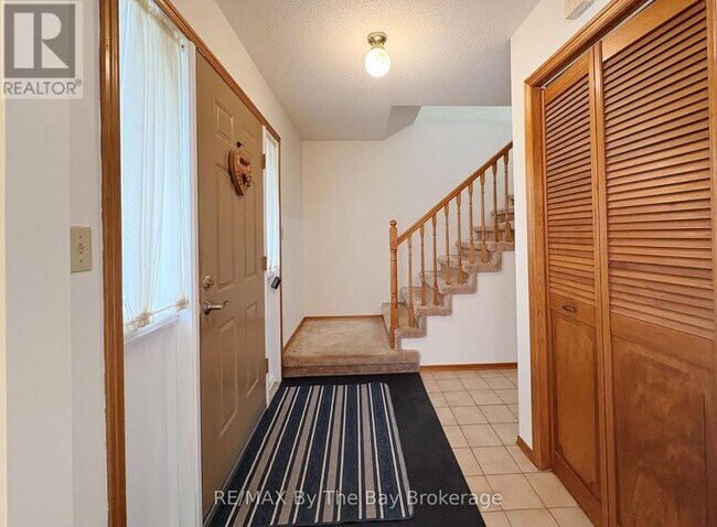 Photo du bâtiment - 213 Sunnidale St