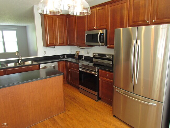 Foto del edificio - 13888 Willesden Cir