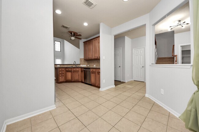 Building Photo - 1251 Glenwood Canyon Ln