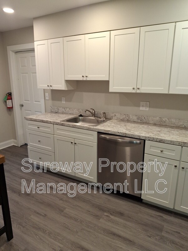 Building Photo - 5032 Garden Ave