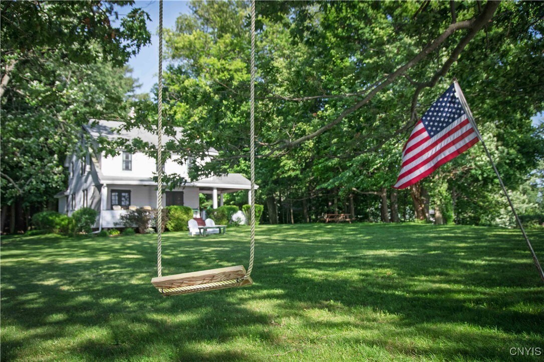 Foto principal - 3177 E Lake Rd