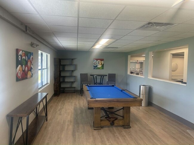 Foto del edificio - 4072 70th Ct N