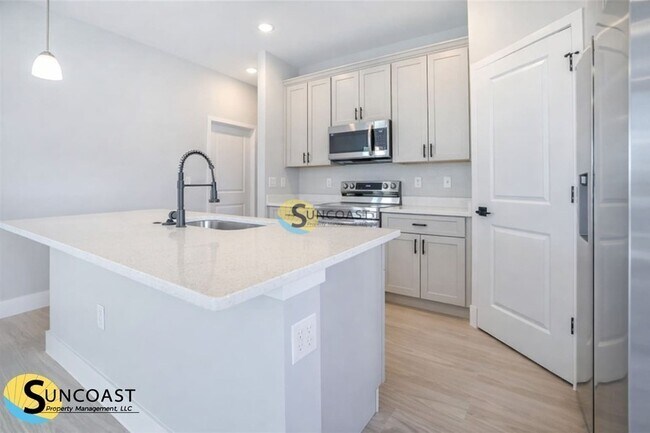 Foto del edificio - 16837 SW 47th Court Rd