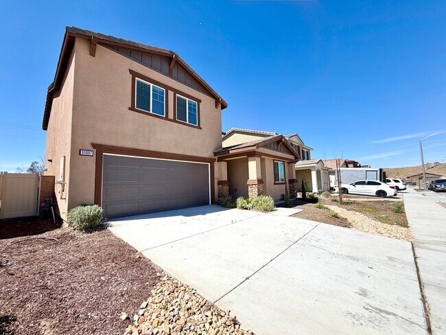 Building Photo - Modern 4 Bedroom 3 Bathroom Living with INCLUDED Solar & Entertainer’s Backyard