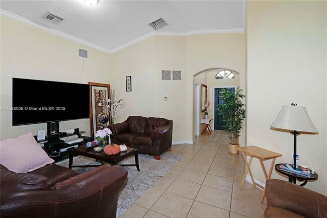 Building Photo - 15382 SW 16th Terrace