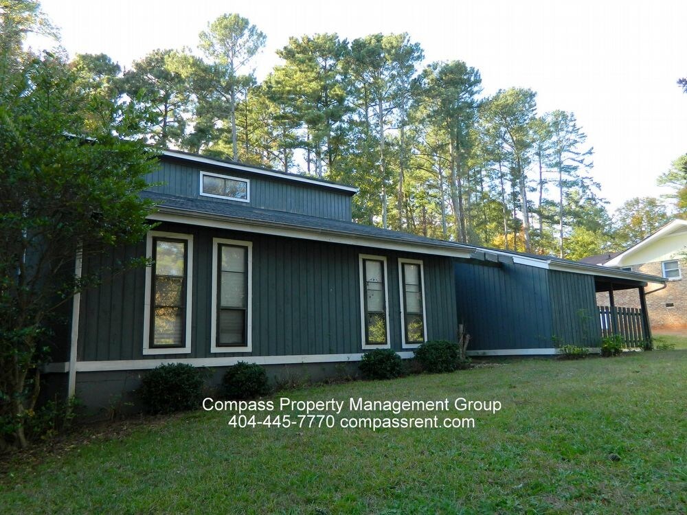 Primary Photo - 3773 Flakes Mill Rd
