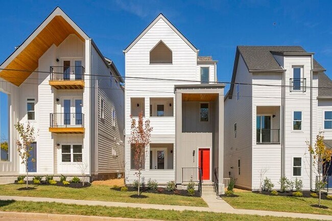 Building Photo - 117 Lucile St