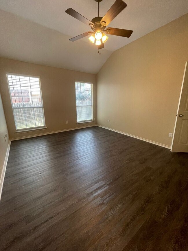 Building Photo - PICTURE PERFECT 3/2 Home in Superb Location in Highly Desirable Park Glen Neighborhood!(( Keller ...