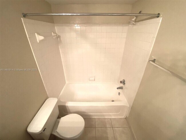 Foto del edificio - 565 Vista Isles Dr