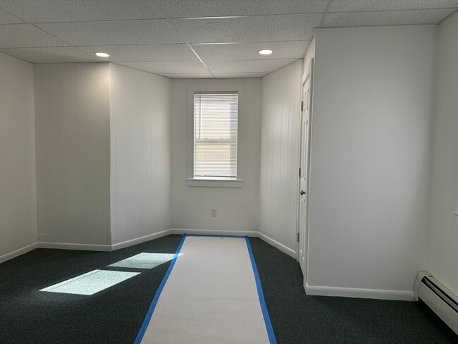 Building Photo - 109 Mechanic St