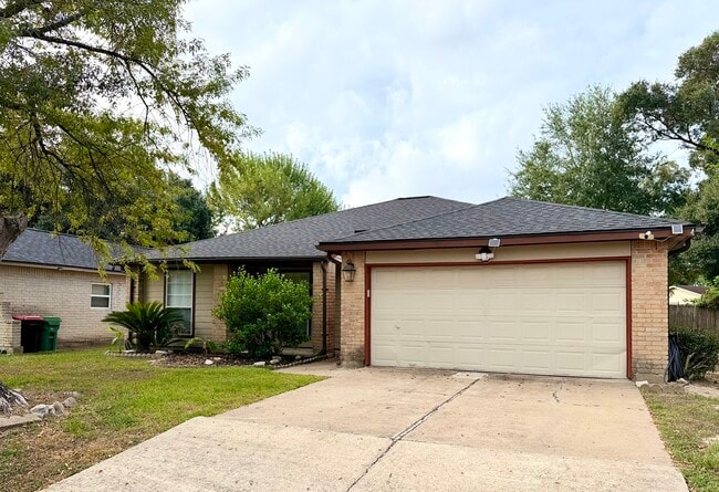 Building Photo - 13715 Flagstone Dr