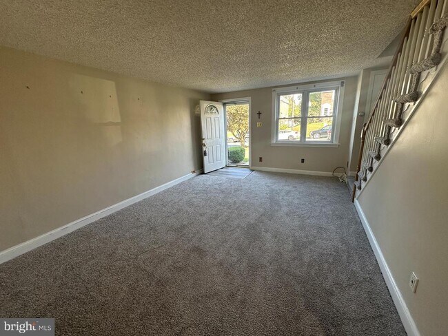 Foto del edificio - 5220 Fairhaven Rd