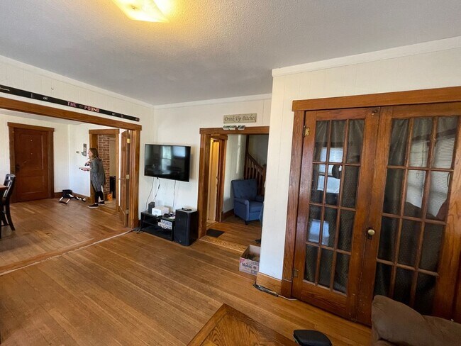 Building Photo - 1709 Laramie St