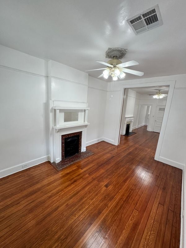 Building Photo - 1213 Annunciation St